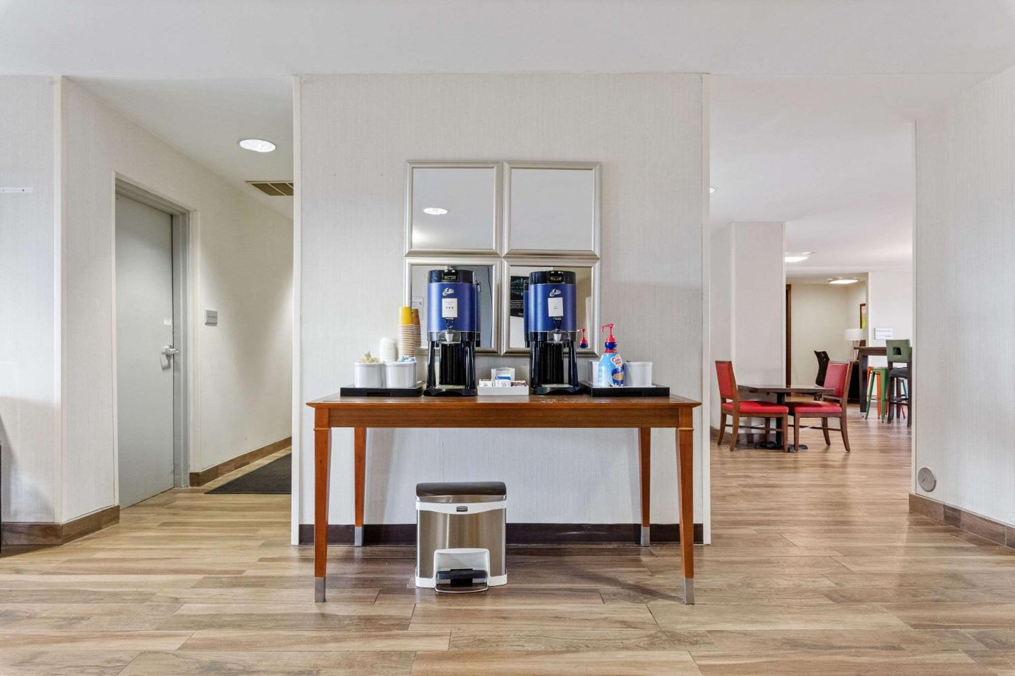 Allentown Park Hotel, Ascend Hotel Collection Fogelsville Exterior photo